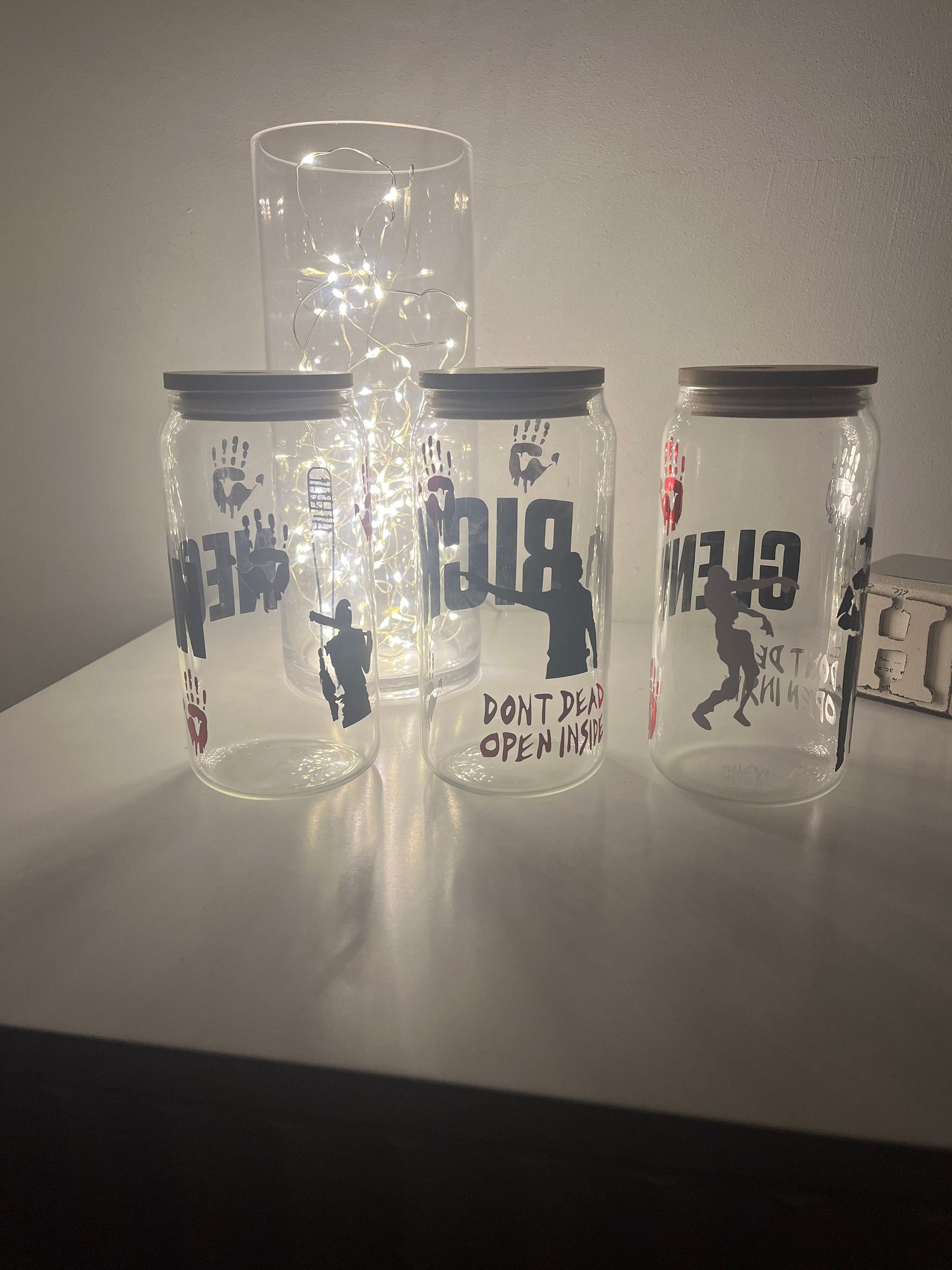Walking dead character glass